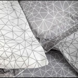South Shore Fine Linens Duvet Set FULL/QUEEN NWT